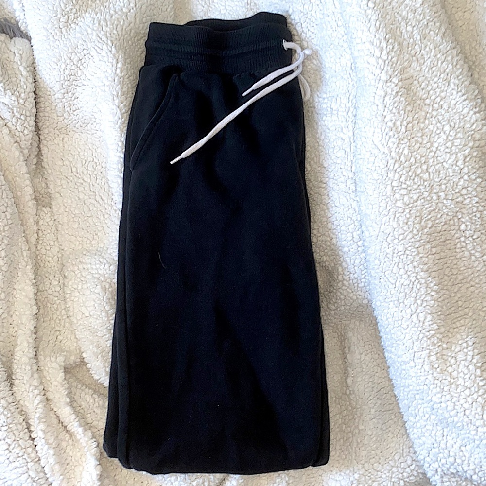 2 pairs Wild fable black sweatpants size XS mint condition